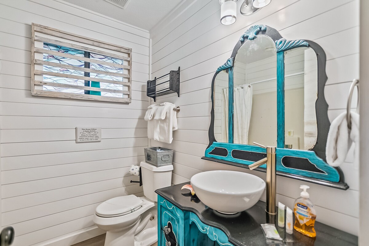 Photo 16 of Dog-Friendly Home with High-Speed WiFi, Washer/Dryer, Central AC, & Adult Bikes