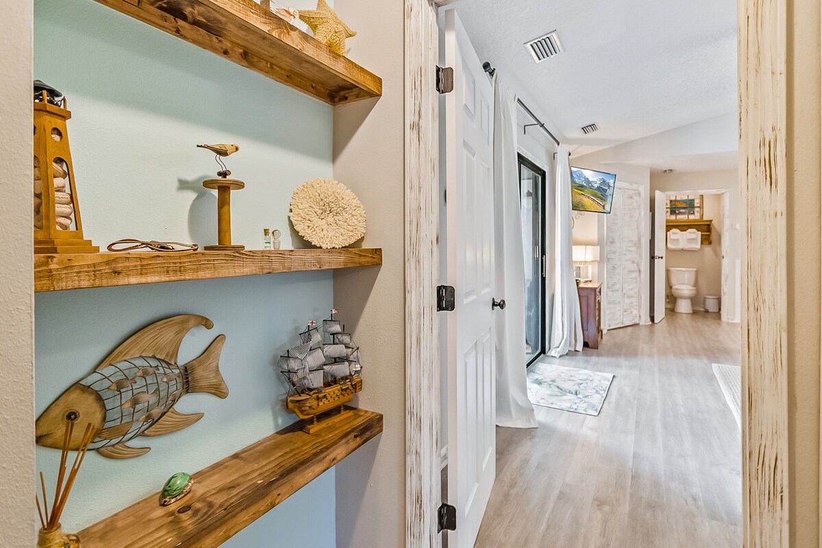 Photo 27 of Dog-Friendly Home with High-Speed WiFi, Washer/Dryer, Central AC, & Adult Bikes