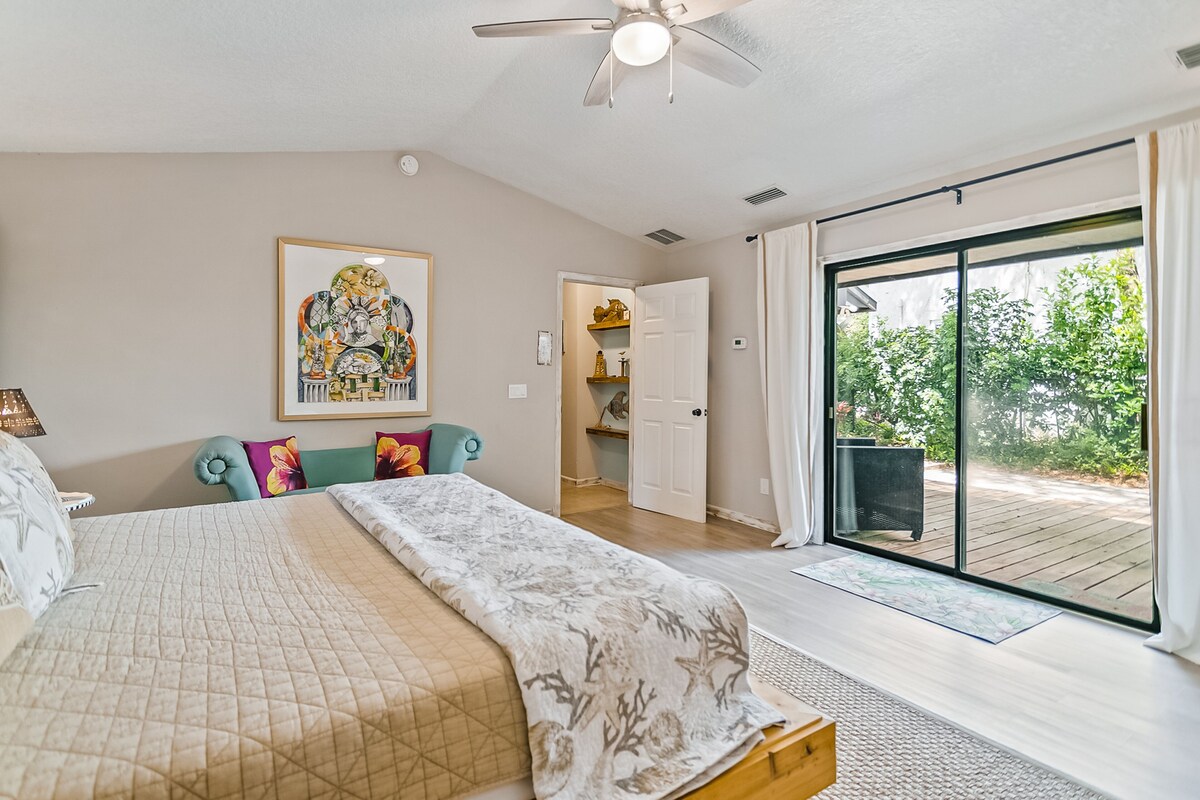 Photo 26 of Dog-Friendly Home with High-Speed WiFi, Washer/Dryer, Central AC, & Adult Bikes