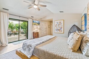 4 Schlafzimmer, Schreibtisch, Bügeleisen/Bügelbrett, kostenloses WLAN