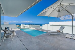 ลานระเบียง/นอกชาน