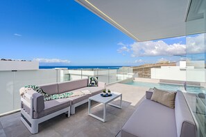 บริเวณภายนอก