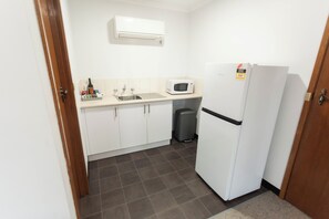 Bộ đồ giường cao cấp, phòng cách âm, bàn ủi/dụng cụ ủi quần áo