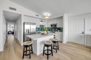 Fridge, microwave, oven, dishwasher