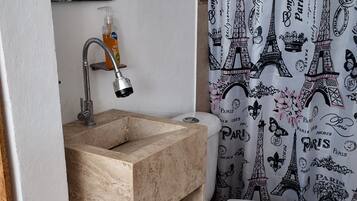 Studio Ekonomi, 1 Tempat Tidur Twin | Kamar mandi | Shower, handuk, sabun, dan sampo