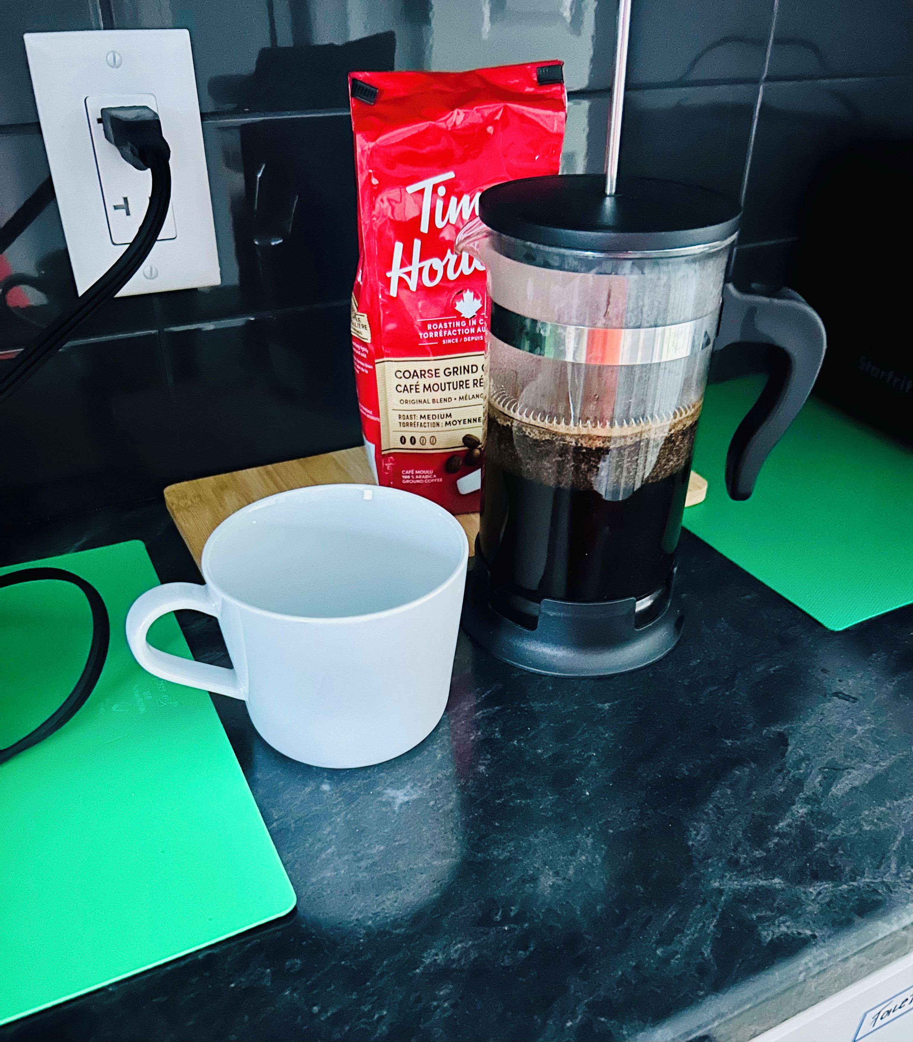 Kaffee und/oder Kaffeemaschine