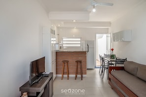 Basic Apartment | Living area - Your Stay 350m From the sea in Ubatuba - FUA (Ubatuba)