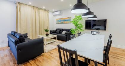 Bright Spacious 3BR âą 2 Baths âą Great Kitchen