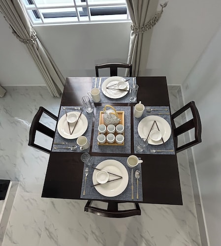 Charming new 4-bedroom townhome in vibrant NE Phnom Penh with AC!