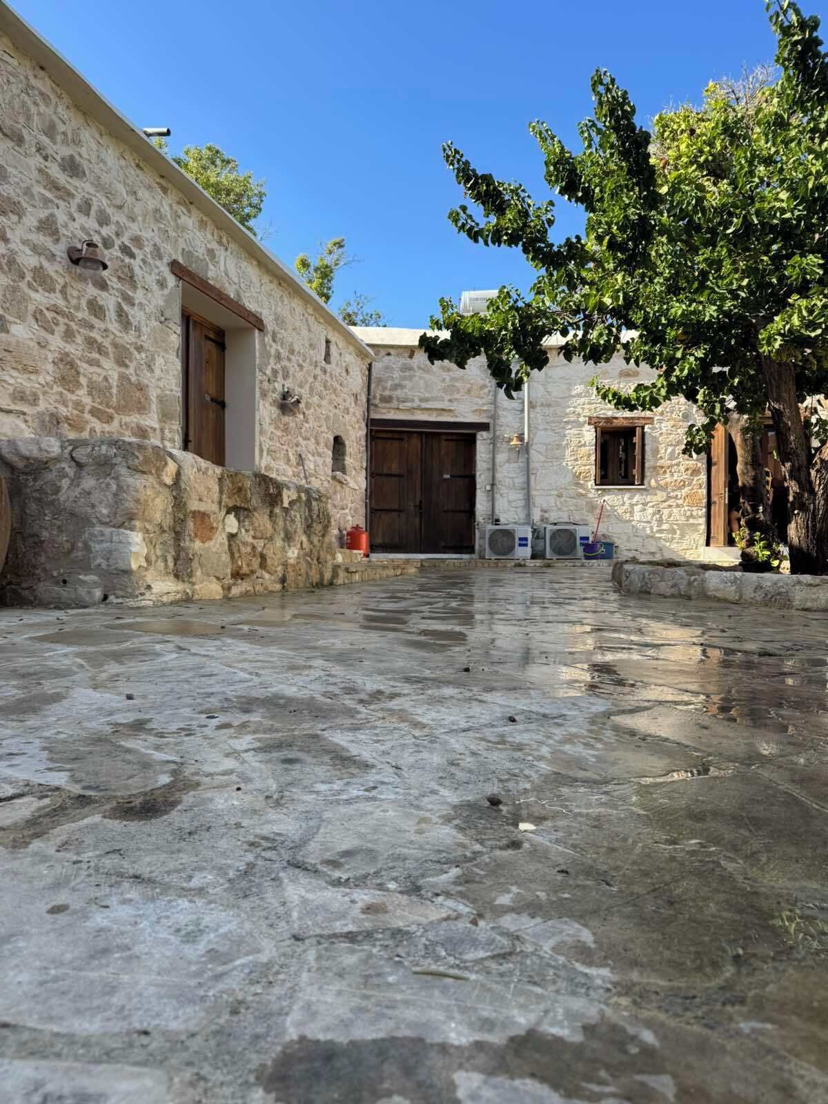 House, 1 Bedroom, Accessible, Smoking | Property grounds