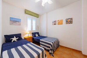 Room - Holiday Home 'Mirador De Popa' with Mountain View, Private Terrace and Air Conditioning (Carboneras)