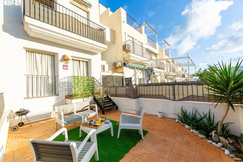 Holiday Home 'Mirador De Popa' with Mountain View, Private Terrace and Air Conditioning