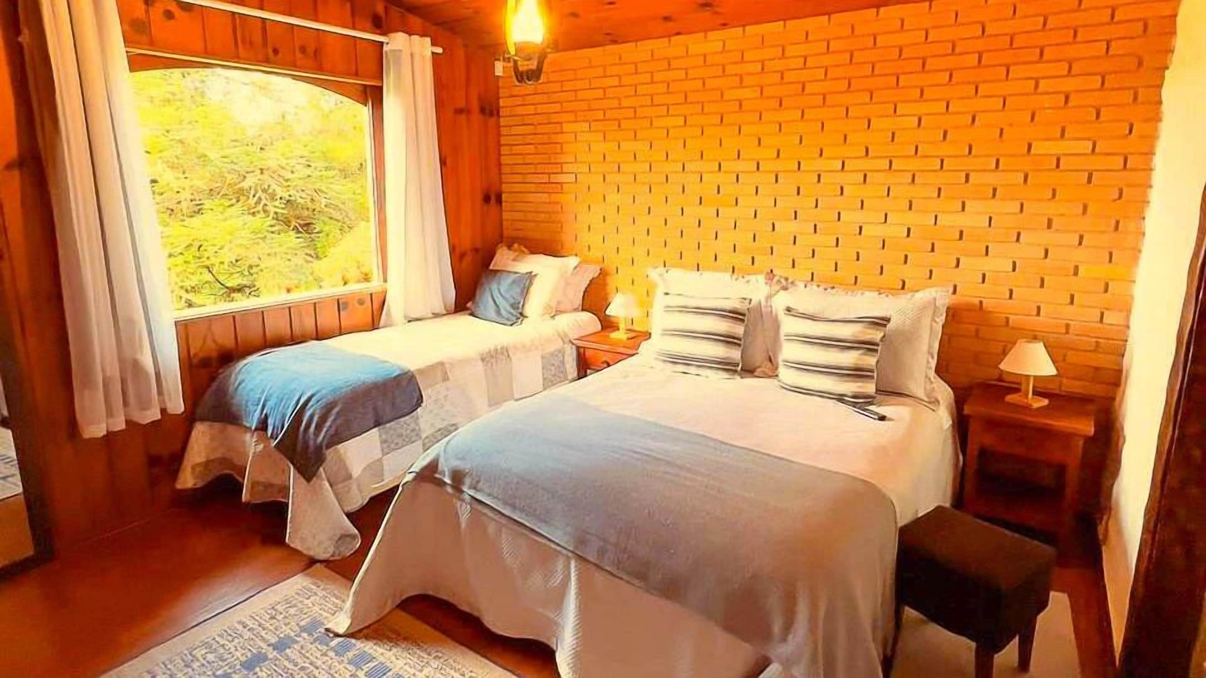 Triple Room | In-room safe, free WiFi