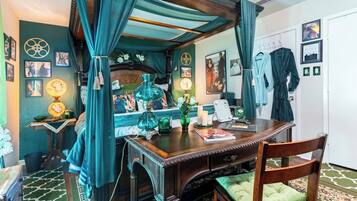 5 Schlafzimmer, Bügeleisen/Bügelbrett, kostenloses WLAN, Bettwäsche