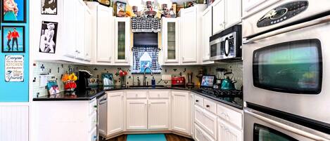 Microwave, oven, stovetop, dishwasher