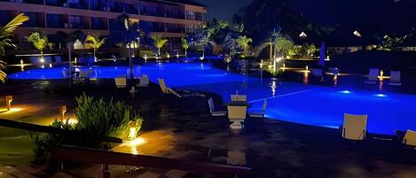 Exclusive Apartment | Pool | Outdoor pool