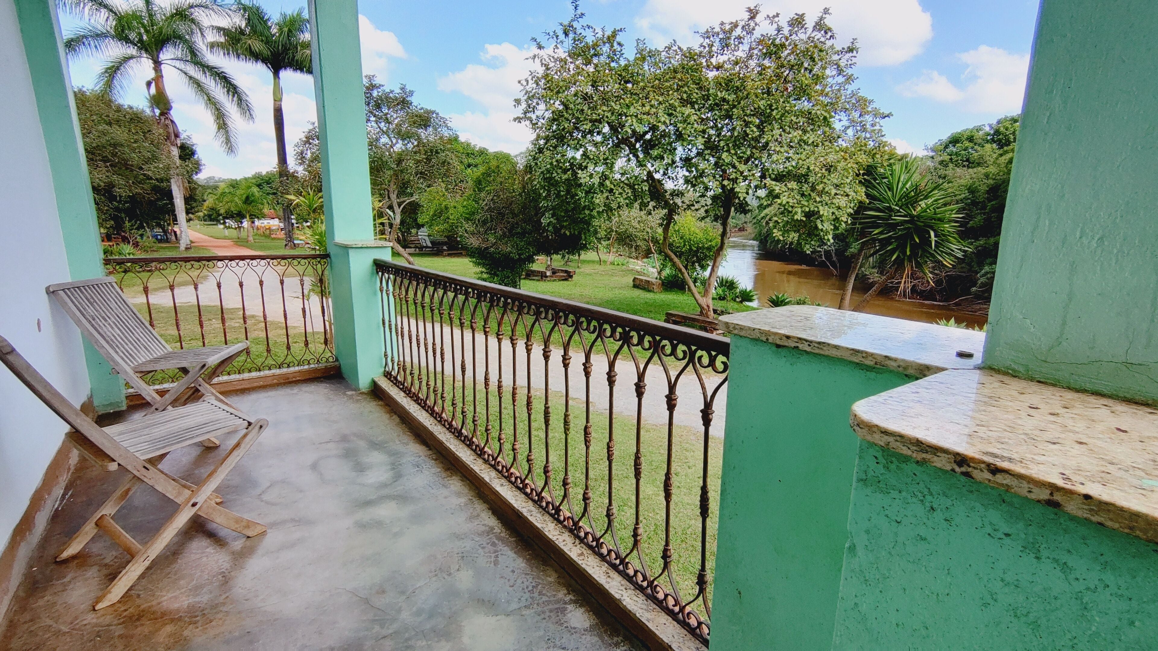 コンフォート スイート | WiFi (無料)