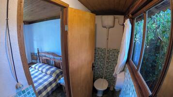 Sabonete, shampoo, papel higiênico