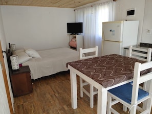5 chambres, Wi-Fi, draps fournis