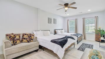 2 chambres, fer et planche à repasser, accès au Wi-Fi (inclus)