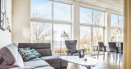 Lovely home in Løgstrup with house sea view