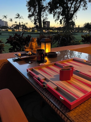 Outdoor dining