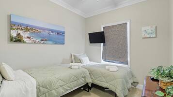 3 Schlafzimmer, Bügeleisen/Bügelbrett, WLAN, Bettwäsche