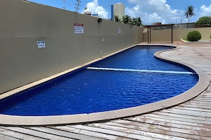Apartamento luxo | Piscina | Piscina externa