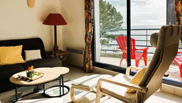 TV - Bénodet, sea view apartment 50m from Trez beach! (BENODET)