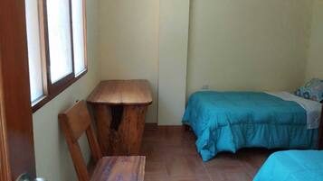 Laptop workspace, free WiFi