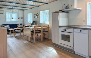 Kühlschrank, Herdplatte, Geschirrspüler