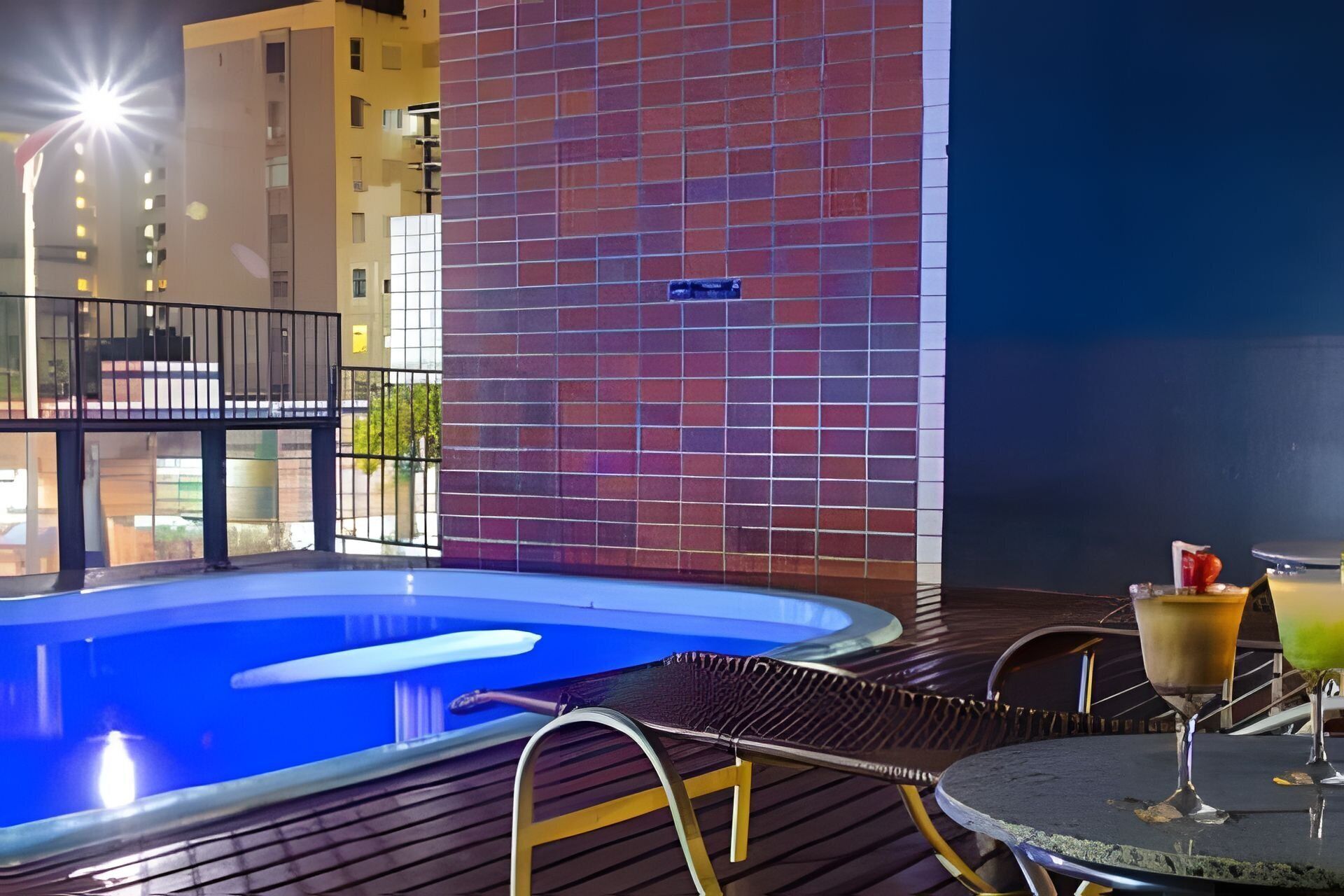 Apartment | Pool | Outdoor pool