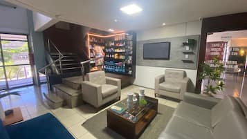 Apartment | Lobby