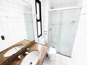Apartment | Bathroom