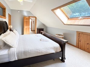 4 chambres, bureau, accès au Wi-Fi (inclus), literie fournie