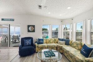 Smart TV, DVD player, ping pong, books