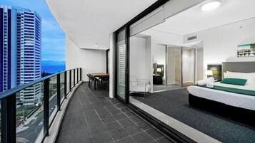 Deluxe Apartment, Balcony, City View | Iron/ironing board, cribs/infant beds, free WiFi, bed sheets