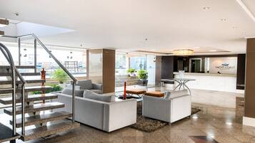 Apartment | Lobby