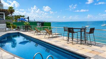 Apartment | Pool | Outdoor pool