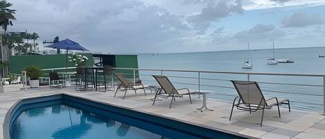 Luxury Apartment | Pool | Outdoor pool