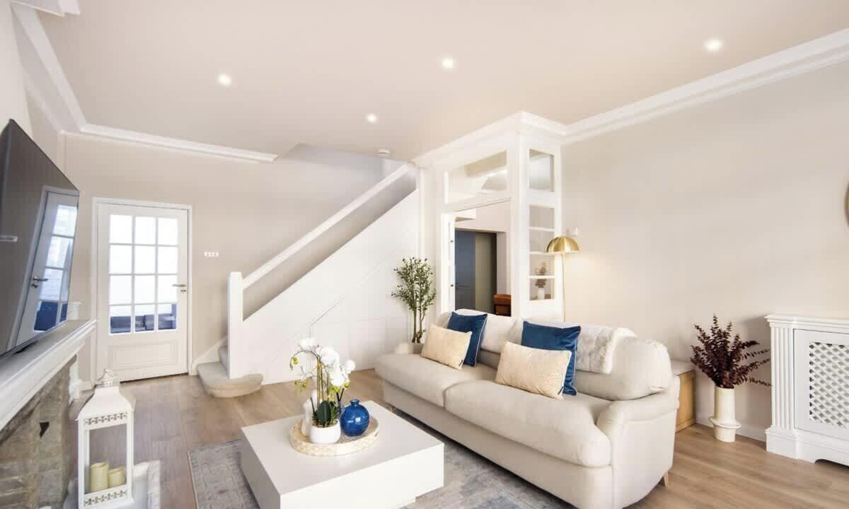 TV, fireplace, books