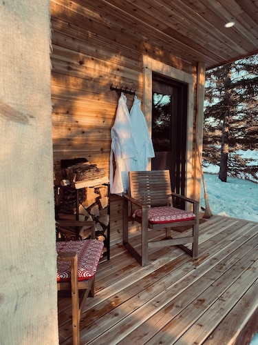 Smokey Hollow Motel & Resort