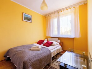 1 bedroom, iron/ironing board, WiFi, bed sheets