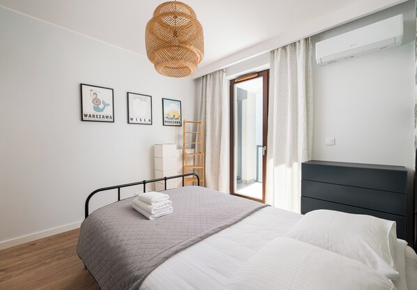 1 bedroom, iron/ironing board, WiFi, bed sheets