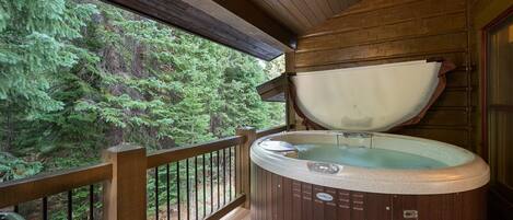 Bain à remous extérieur