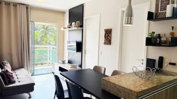 Basic Apartment | Interior