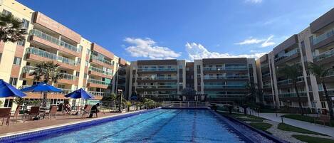 Apartment | Pool | Outdoor pool
