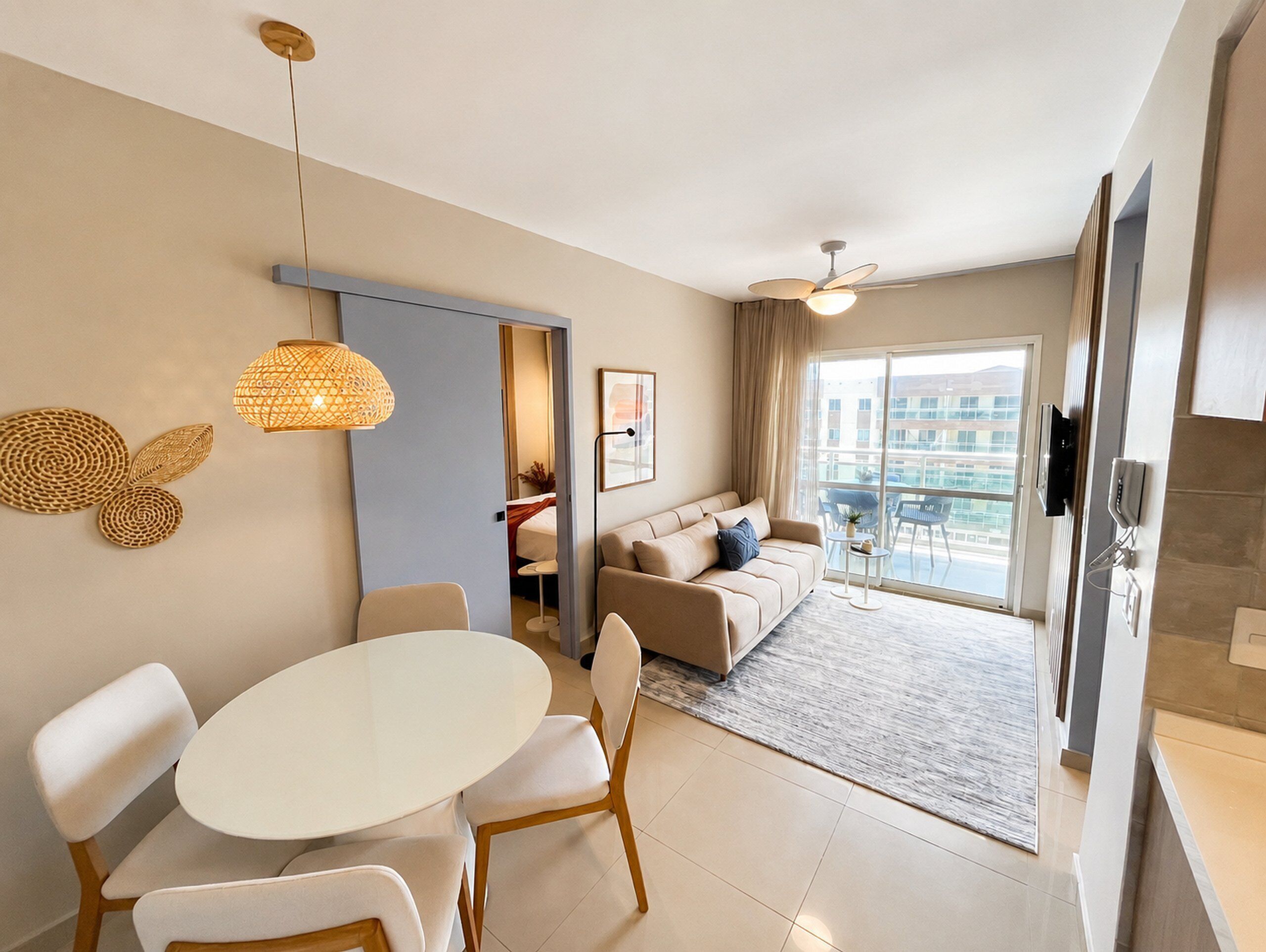Apartment | Living area | Flat-screen TV