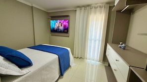Comfort Apartment, Lanai, Beach View | Free WiFi