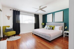 4 bedrooms, desk, iron/ironing board, travel cot